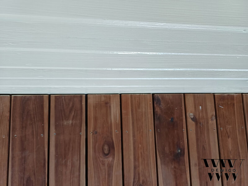 Balkon ze schodami – detal